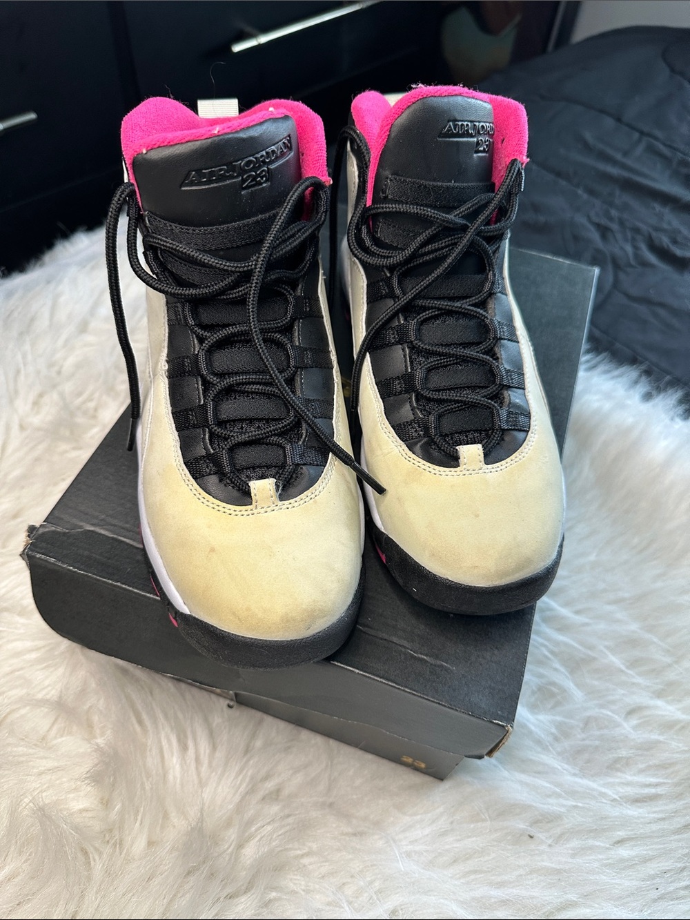 Kids Black and Pink High-Top Sneakers Jordan 10 size 7